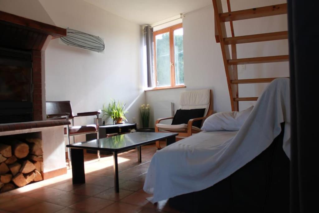 Gite Dans Un Hameau De Charme Castelnau-Durban Ngoại thất bức ảnh